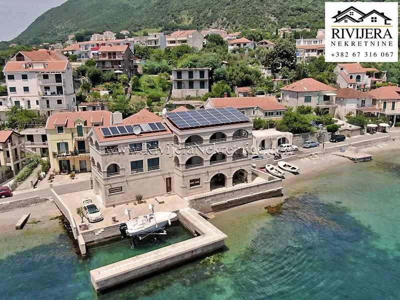 Prodaja, kuća, 411m², Đenovići, Herceg Novi