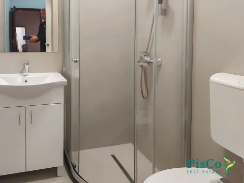 Izdavanje, dvosoban stan, 70m², Centar, Podgorica - image 3