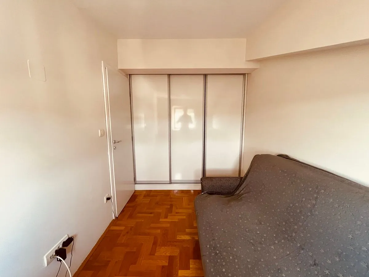 Prodaja, trosoban stan, 58m², Uciteljsko Naselje, Zvezdara Sve Podlokacije