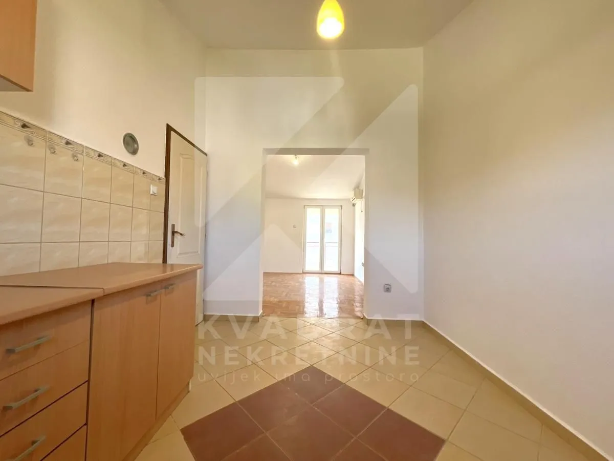 Rent, one bedroom apartment, 47m², Zlatica, Podgorica