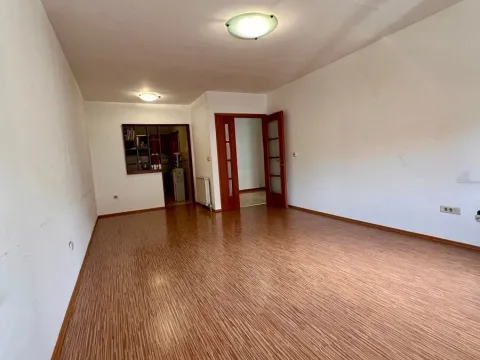 Izdavanje, trosoban stan, 107m², Preko Morače, Podgorica - image 4
