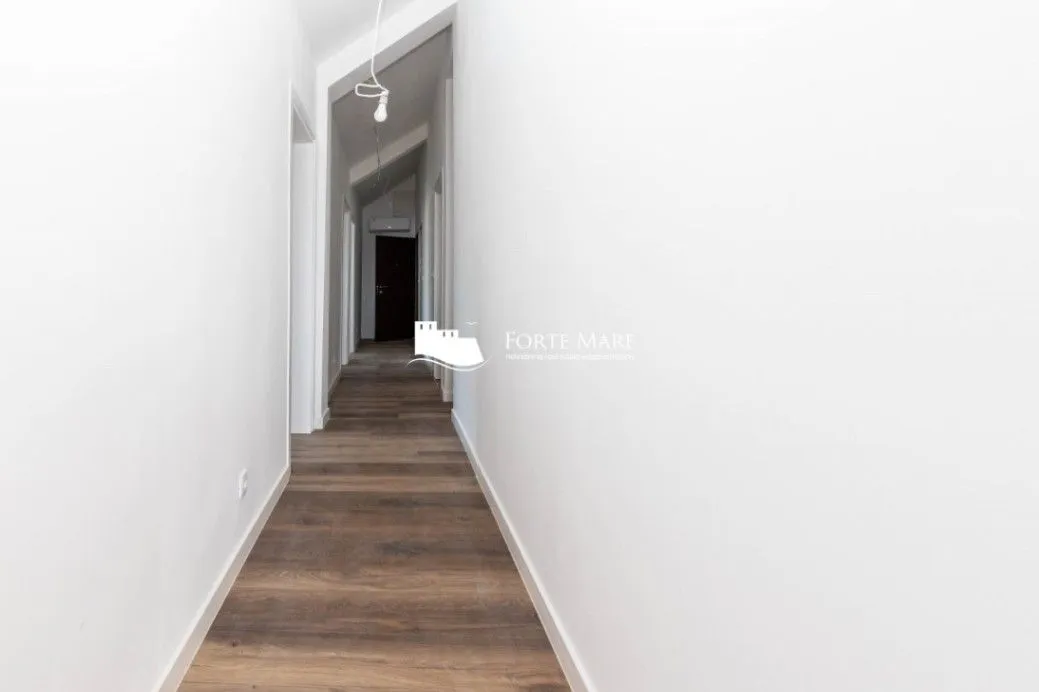 Prodaja, trosoban stan, 146m², Đenovići, Herceg Novi