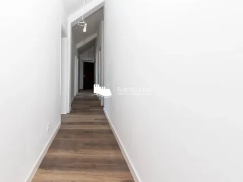 Prodaja, trosoban stan, 146m², Đenovići, Herceg Novi - image 5