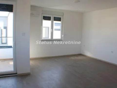 Prodaja, trosoban stan, 77m², Petrovaradin, Novi Sad - image 10