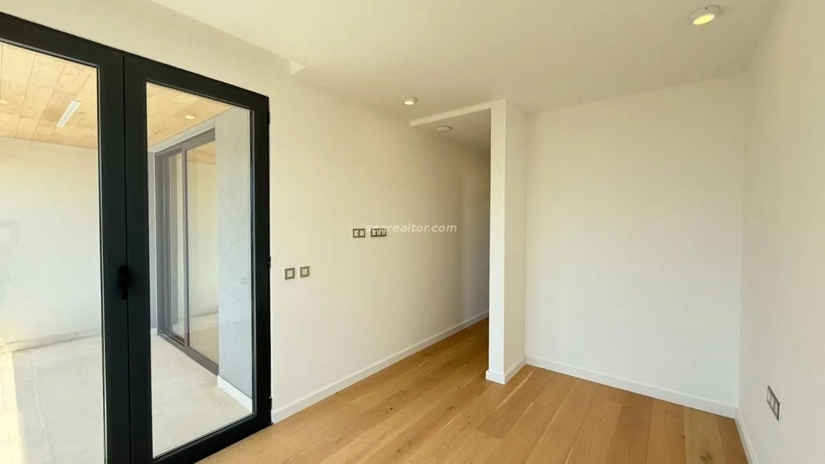 Prodaja, dvosoban stan, 103m², Donja Lastva, Tivat