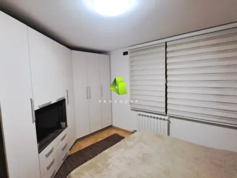 Prodaja, trosoban stan, 98m², Centar, Niš - image 8