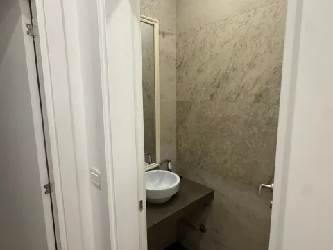 Izdavanje, dvosoban stan, 108m², Centar, Budva - image 6