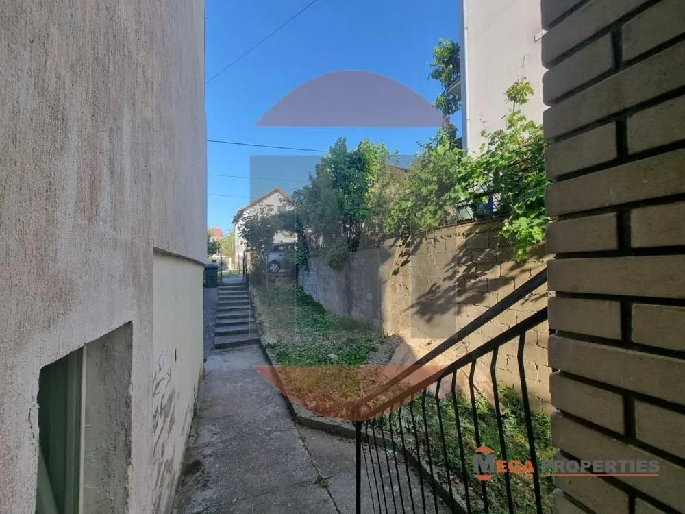 Prodaja, četvorosoban stan, 135m², Čukarica, Beograd