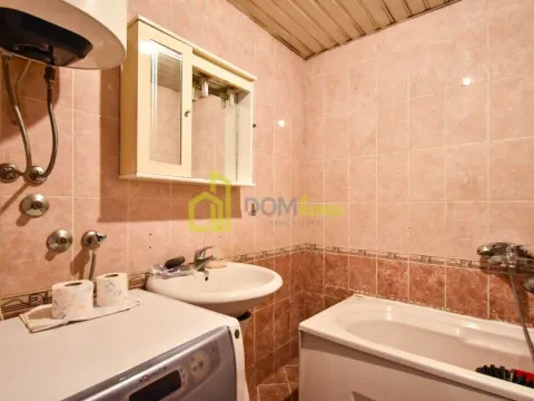 Prodaja, jednosoban stan, 56m², Krivi Most, Podgorica - image 6