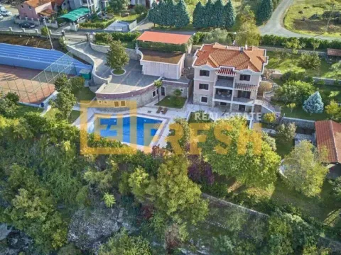 Sale, house, 300m², Zagorič, Podgorica