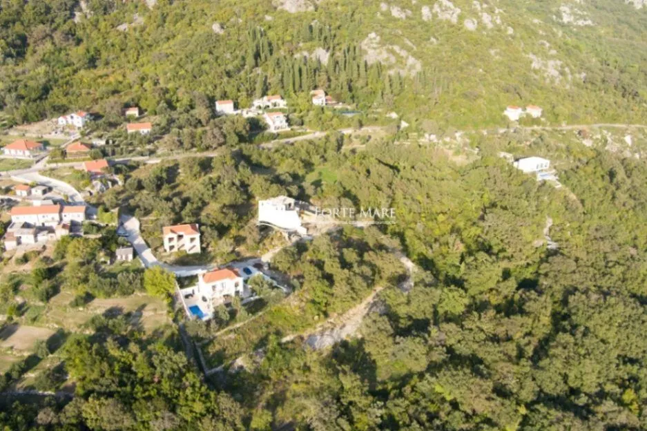 Prodaja, plac, 687m², Trebešin, Herceg Novi
