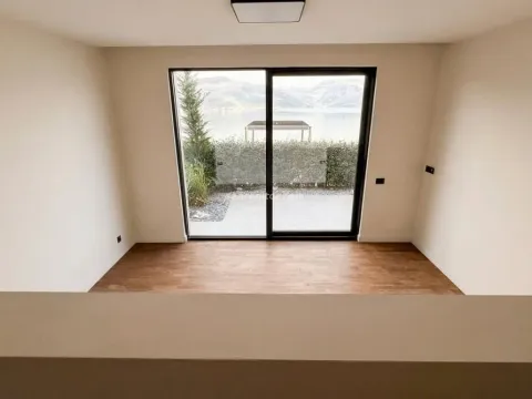 Prodaja, dvosoban stan, 183m², Krašići, Tivat - image 5