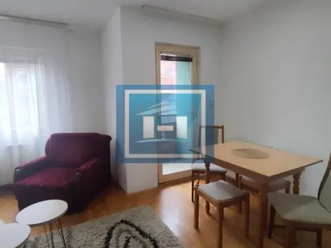 Izdavanje, garsonjera, 30m², Centar, Jagodina - image 3
