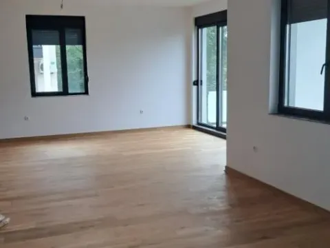 Prodaja, stan, 236m², Zemun Sve Podlokacije, Beograd - image 1