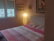 Izdavanje, dvosoban stan, 70m², Stari Aerodrom, Podgorica - image 10