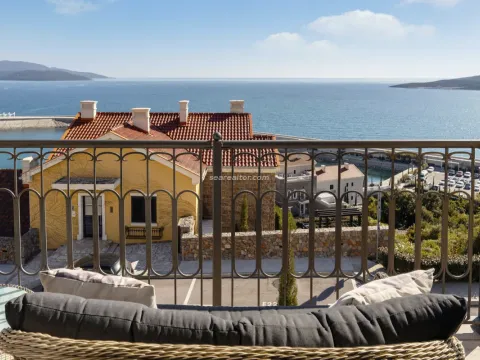 Stan in Luštica Bay