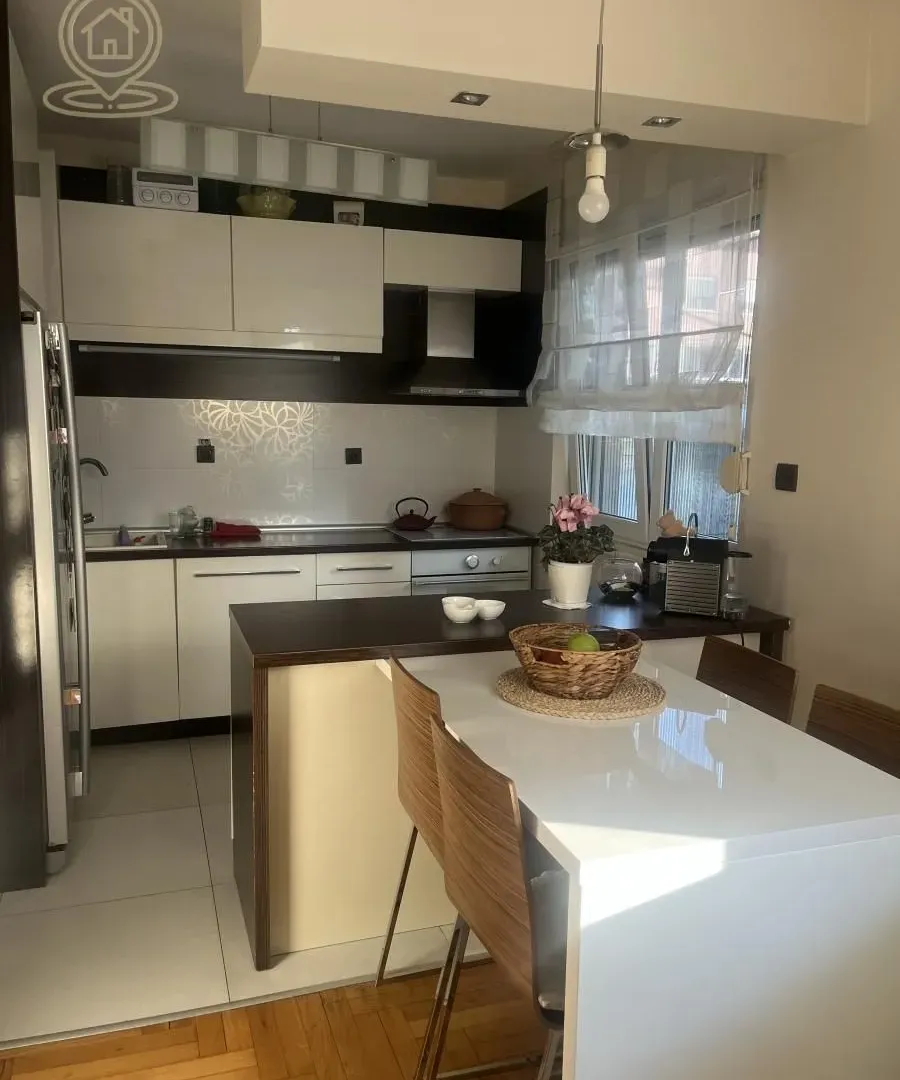 Prodaja, trosoban stan, 67m², Grbavica, Novi Sad Sve Podlokacije