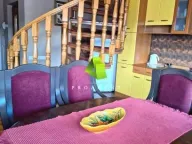 Izdavanje, trosoban stan, 120m², Centar, Niš - image 3