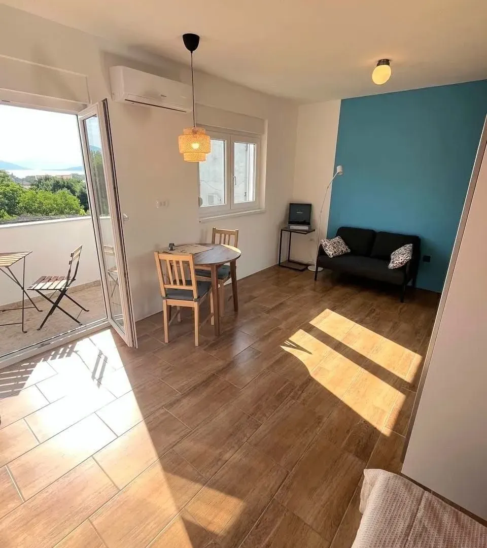 Prodaja, garsonjera, 27m², Tripovići, Tivat