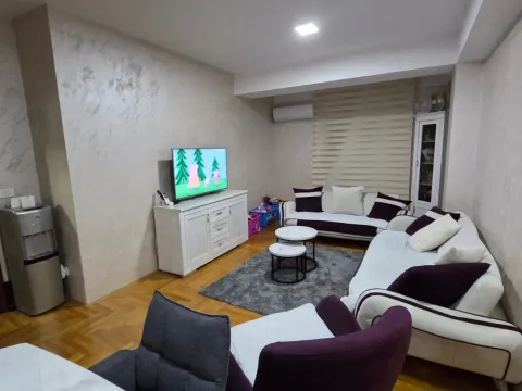 Prodaja, trosoban stan, 93m², City Kvart, Podgorica - image 15