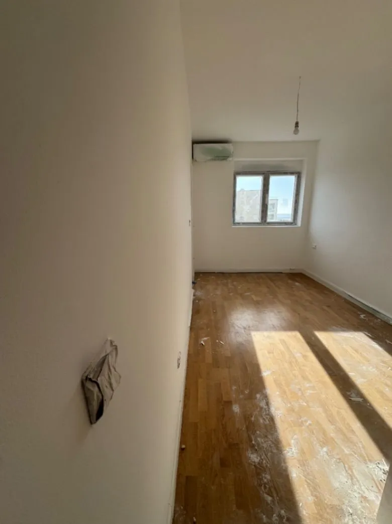 Prodaja, dvosoban stan, 74m², Centar, Bar