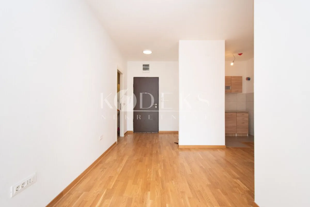 Rent, one bedroom apartment, 35m², City Kej, Podgorica
