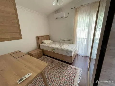 Prodaja, kuća, 200m², Bar, Crna Gora - image 8