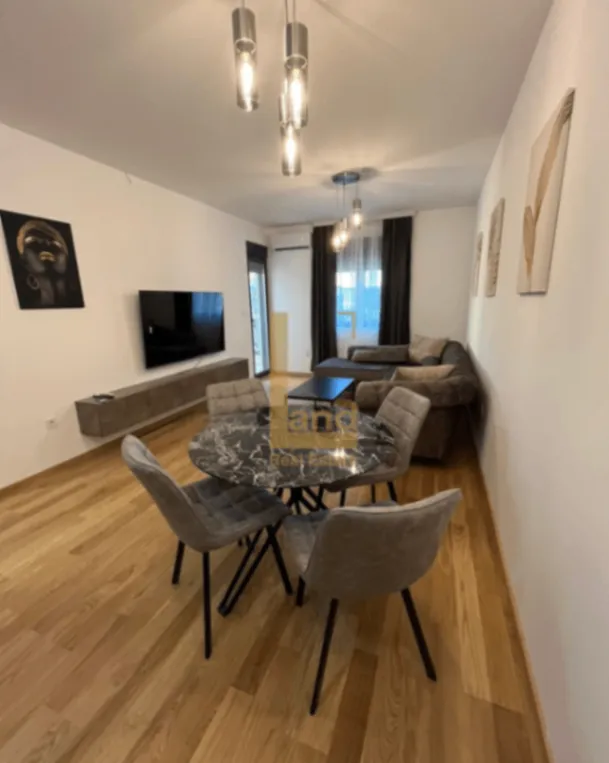 Rent, one bedroom apartment, 45m², City Kvart, Podgorica