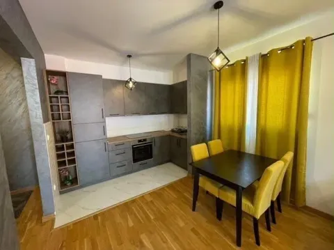 Rent, one bedroom apartment, 45m², Centar, Budva - image 8