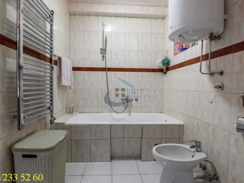 Prodaja, četvorosoban stan, 104m², Stari Grad, Beograd - image 12