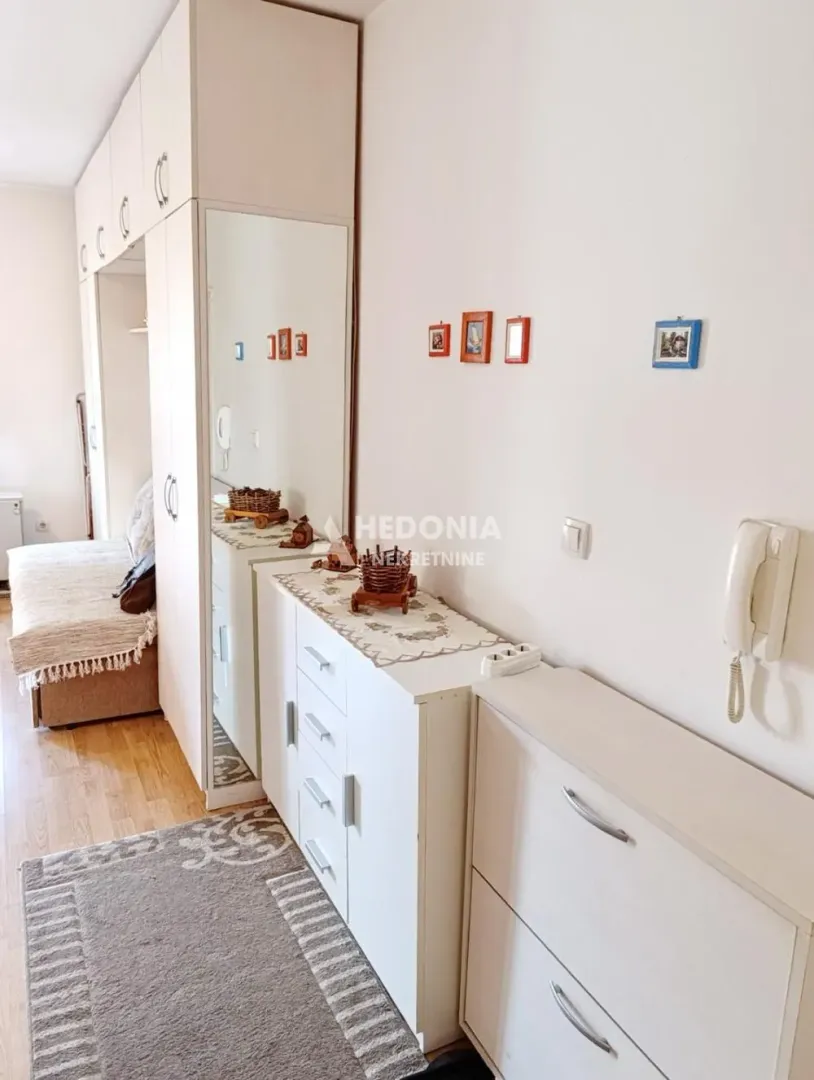 Rent, one bedroom apartment, 30m², Kotež, Palilula Sve Podlokacije