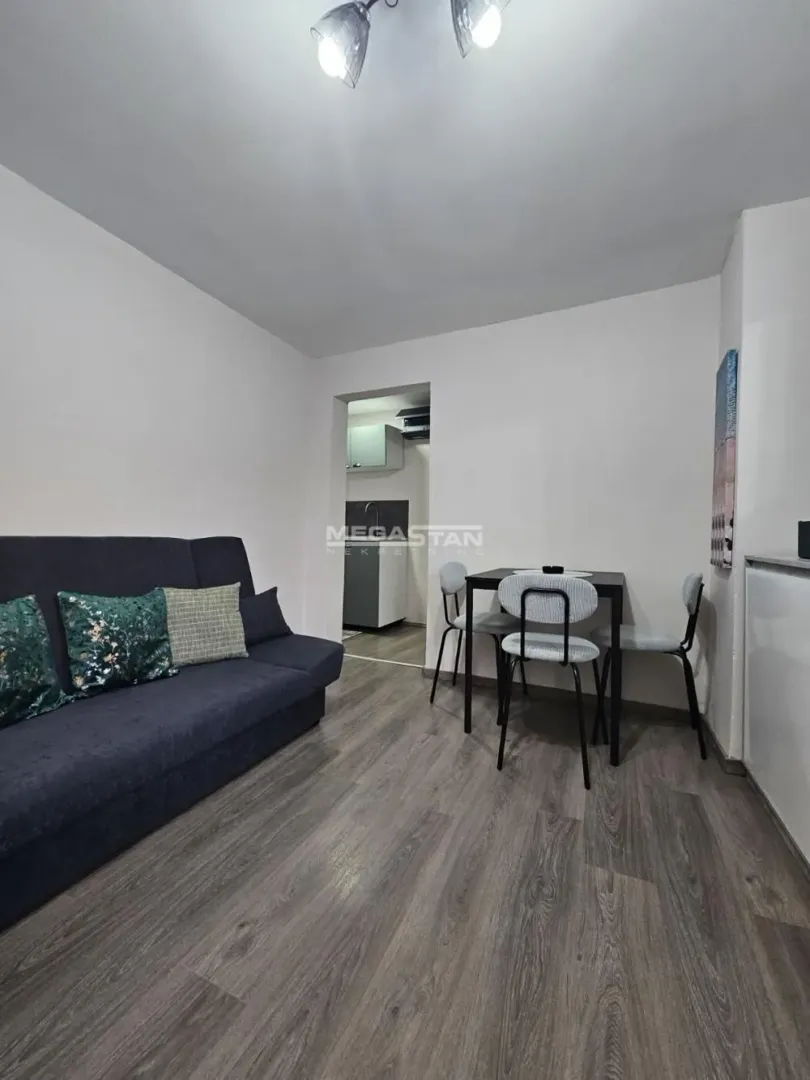 Sale, one bedroom apartment, 31m², Zemun Cara Dušana, Zemun Sve Podlokacije