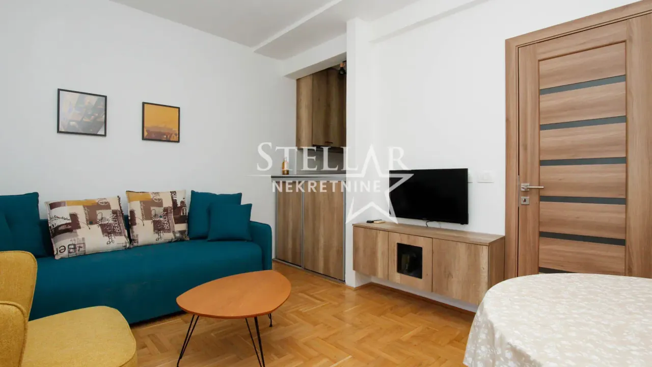 Rent, studio apartment, 25m², Vezirov Most, Podgorica
