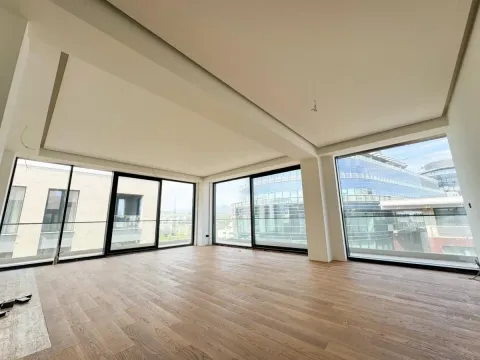 Prodaja, garsonjera, 174m², Podgorica, Crna Gora - image 3