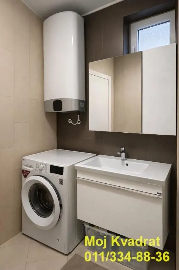 Prodaja, trosoban stan, 82m², Čubura, Beograd