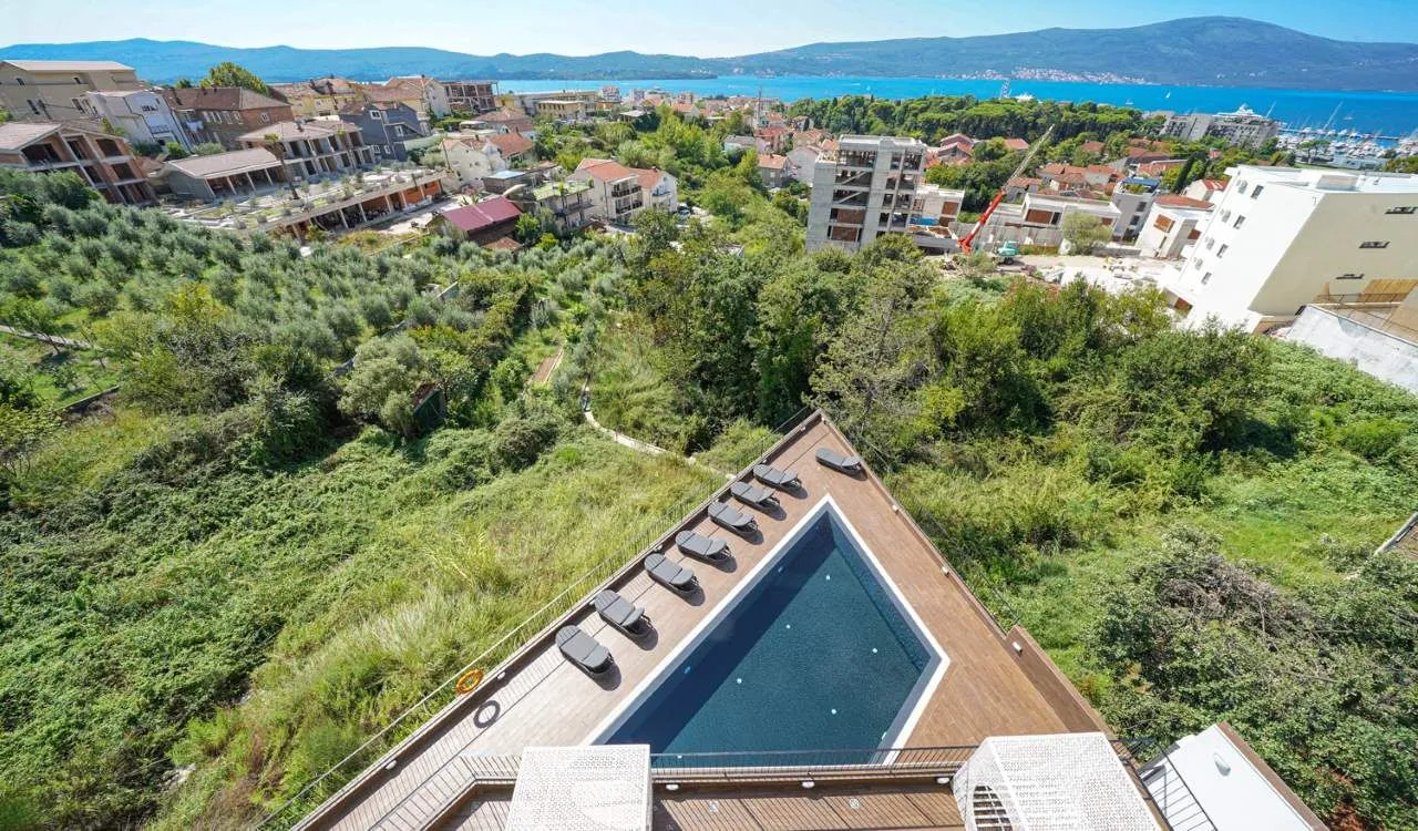 Prodaja, dvosoban stan, 66m², Tivat, Crna Gora