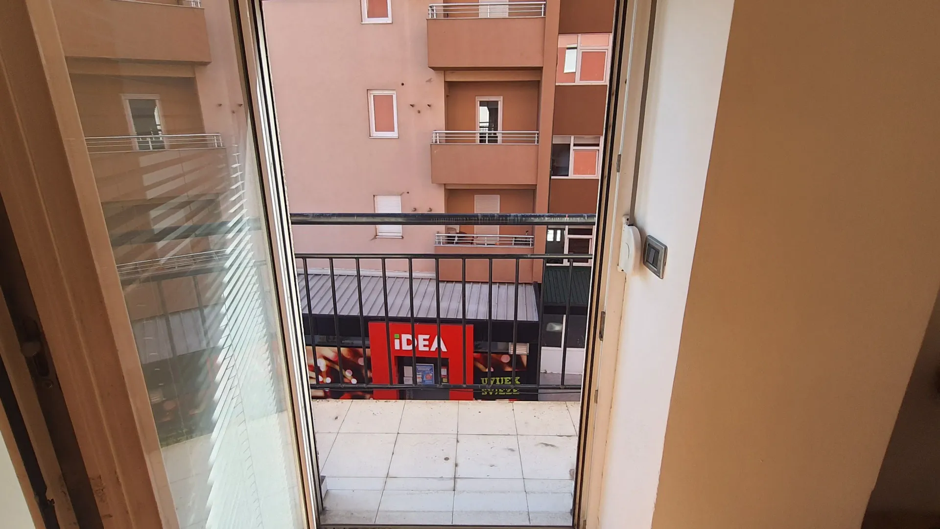 Prodaja, trosoban stan, 91m², 1 maj, Podgorica