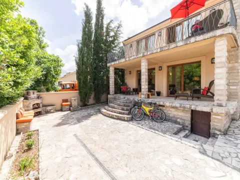 Prodaja, kuća, 119m², Prčanj, Kotor - image 15