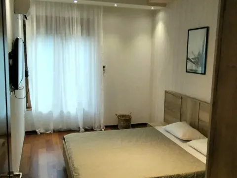 Rent, two bedroom apartment, 64m², Podgorica, Crna Gora - image 3