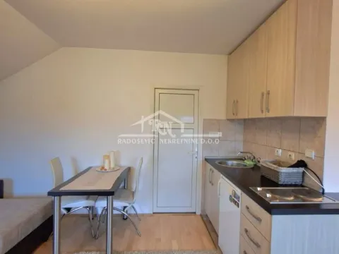 Prodaja, stan, 25m², Borča 1, Borča Sve Podlokacije - image 13