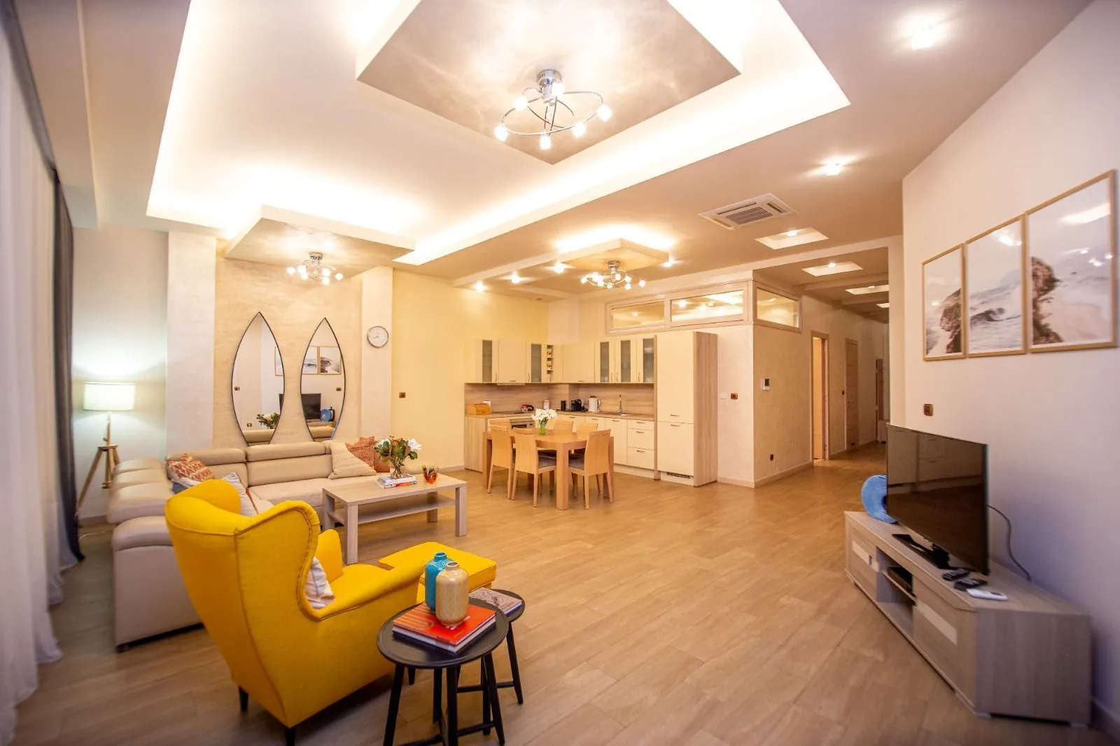Rent, two bedroom apartment, 109m², Budva, Crna Gora