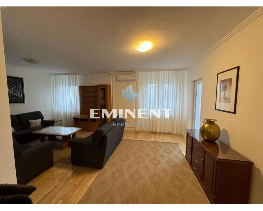 Rent, four bedroom apartment, 120m², Savski Venac, Beograd