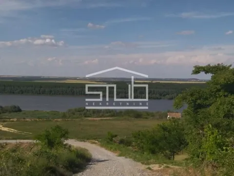 Sale, land lot, Stari Slankamen, Inđija