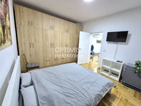 Izdavanje, trosoban stan, 73m², Neimar, Vračar Sve Podlokacije - image 8