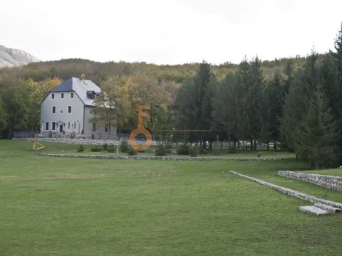 Prodaja, plac, 4307m², Cetinje, Crna Gora - image 17