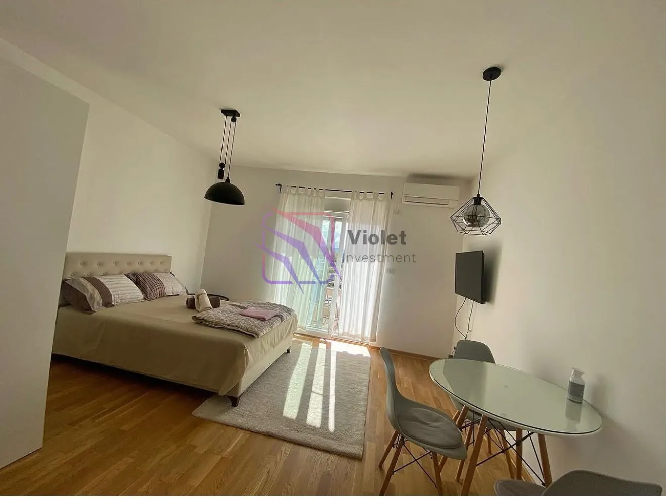 Izdavanje, kuća, 30m², City Kvart, Podgorica