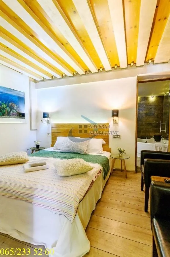 Prodaja, dvosoban stan, 44m², Cvetni Trg, Vračar Sve Podlokacije