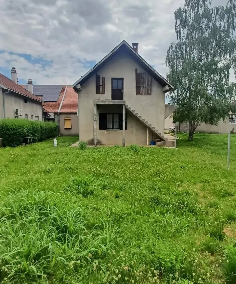 Sale, house, 197m², Stara varoš, Nikšić