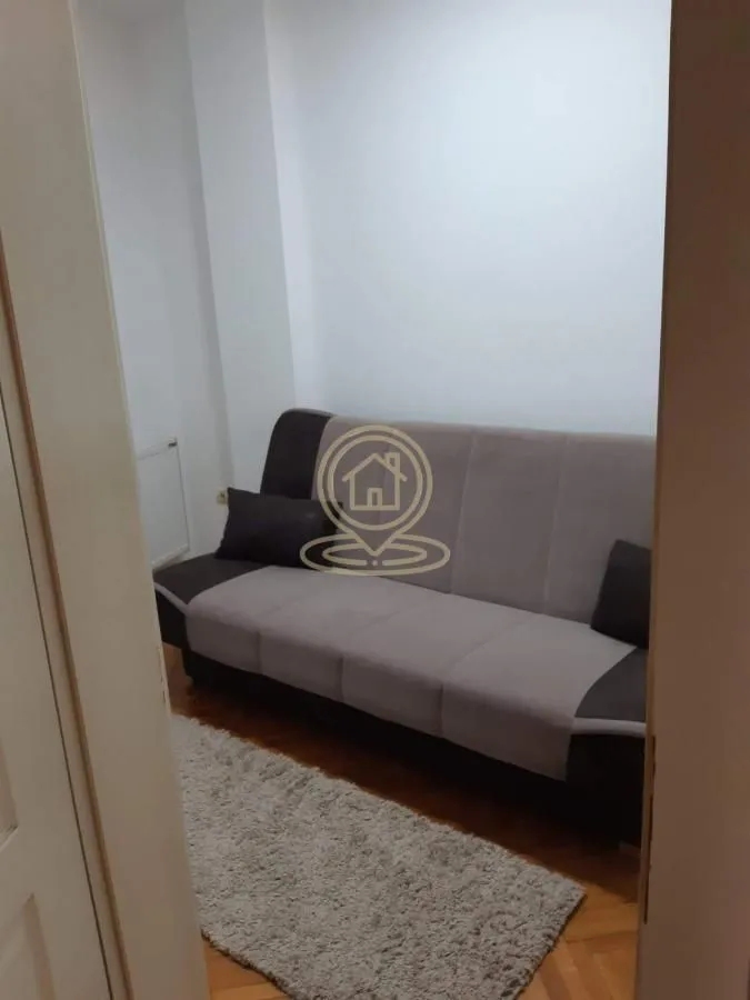 Izdavanje, jednosoban stan, 39m², Bulevar Oslobodjenja, Novi Sad Sve Podlokacije