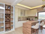 Izdavanje, kuća, 300m², Radanovići, Kotor - image 7